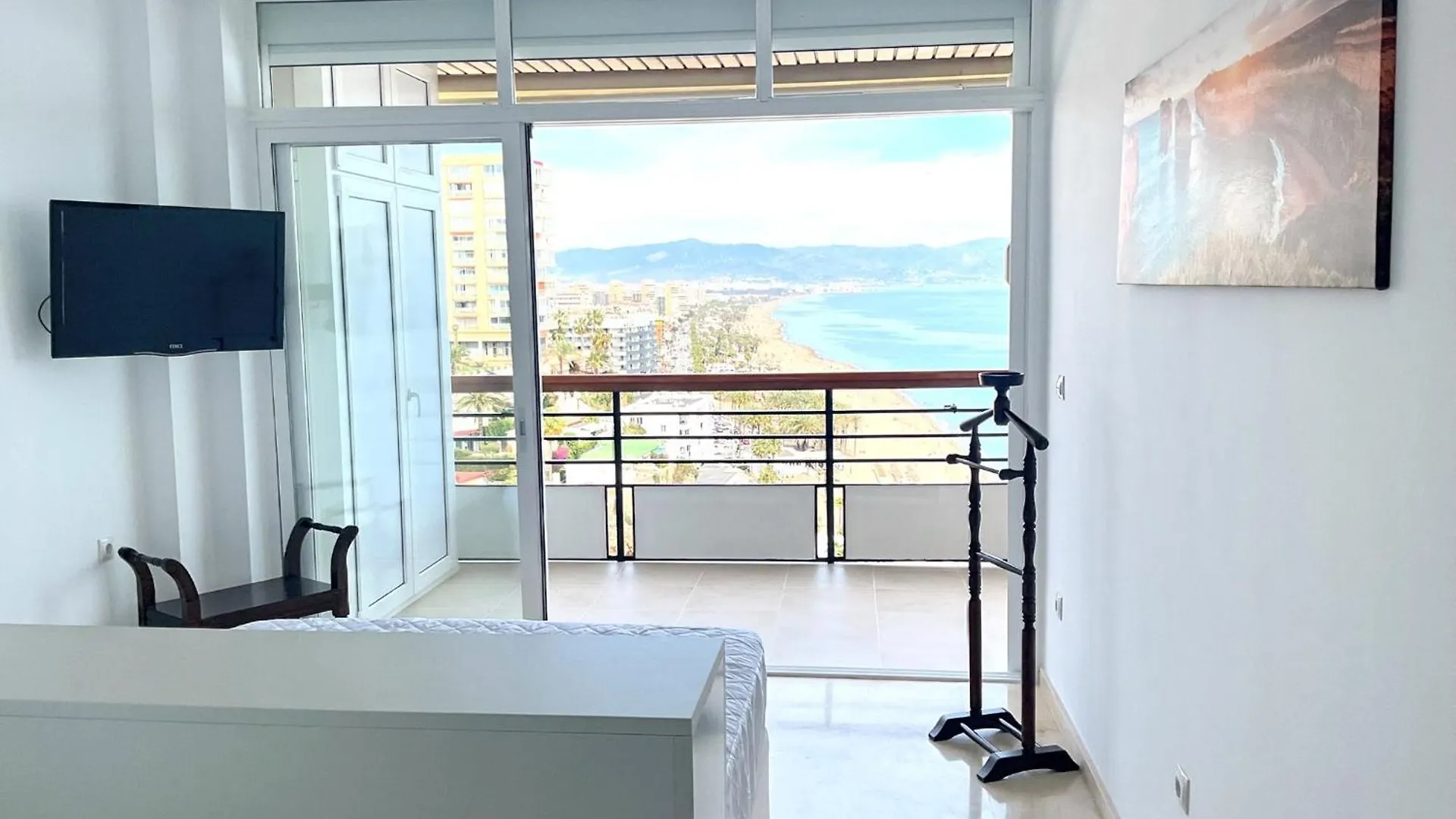 Golden Sunrise - Santa Clara - Vue De Reve Apartment Torremolinos Spain
